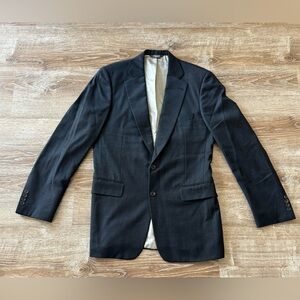 Paul Stuart Super 120s Lightweight Wool Suit